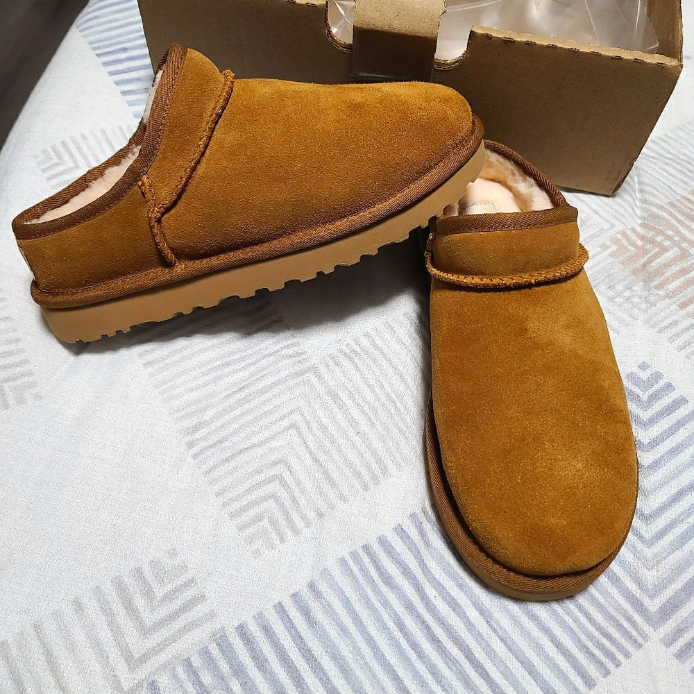 Ugg Classic Slippers